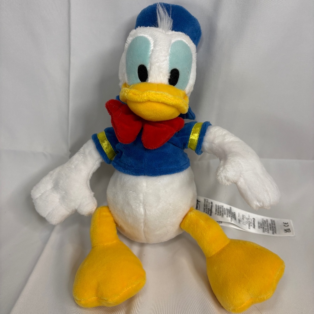Disney Donald Duck 13” Original Plush Stuffed Character Disney Store Classic